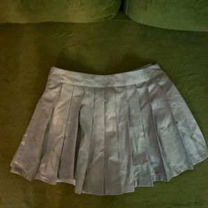 Stylish Pleated Skirt in Gray